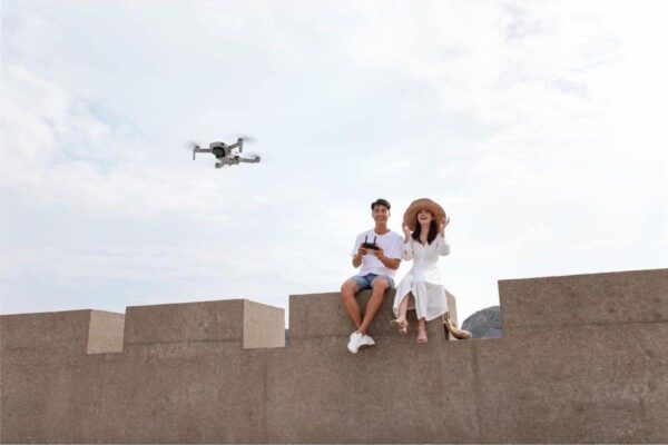 DJI Mavic Mini Combo: 2.7K Camera, 3-Axis Gimbal, 30min Flight, <0.55lbs, Gray - Image 7